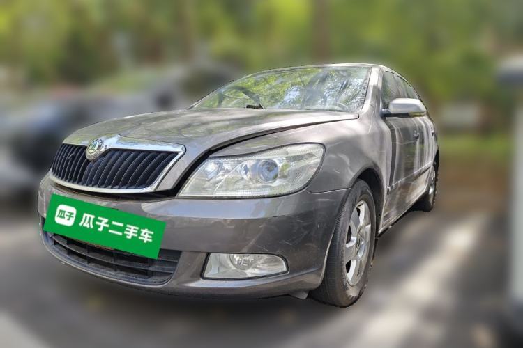 Used Skoda Octavia 2012 1.6L Automatic Yijie Edition Guazi used car, China used car export, Used car for sale, Used cars, Cheapest cars for sale