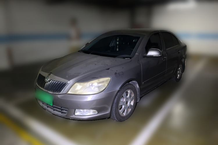 Skoda Octavia 2012 2.0L Manual Yijie Version usata Guazi used car, China used car export, Used car for sale, Used  cars, Cheapest cars for sale