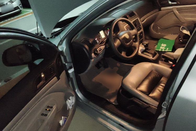 Used Skoda Octavia 2012 1.6L Automatic Yijun Edition Driver Seat