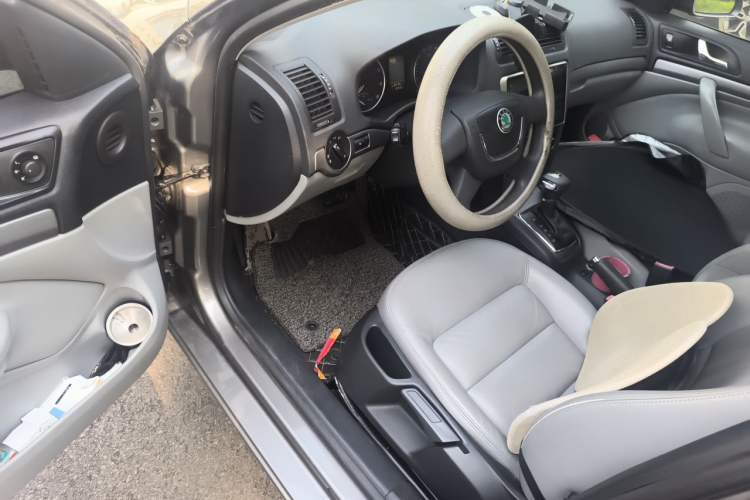 Used Skoda Octavia 2012 1.4TSI DSG Yijun Edition Driver Seat