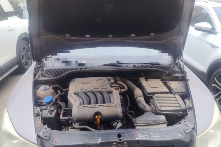Used Skoda Octavia 2012 2.0L Automatic Yijie Version Engine Bay