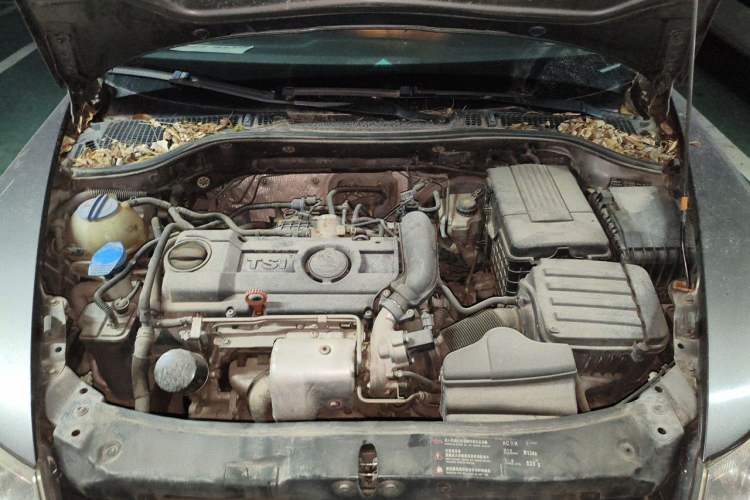 Used Skoda Octavia 2012 1.4TSI DSG Yijun Edition Engine Bay