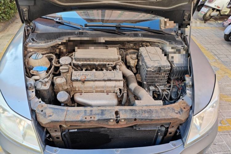 Used Skoda Octavia 2012 1.6L Automatic Yijun Edition Engine Bay