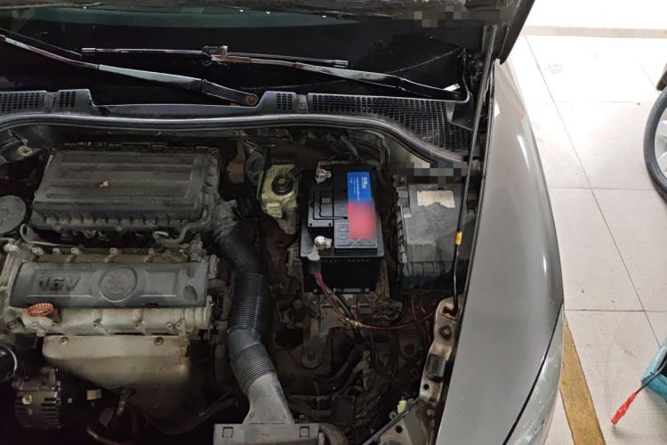 Used Skoda Octavia 2012 1.6L Manual Eado Edition Engine Bay Left