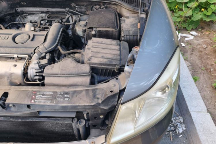 Used Skoda Octavia 2012 1.4TSI DSG Yijun Edition Engine Bay Left