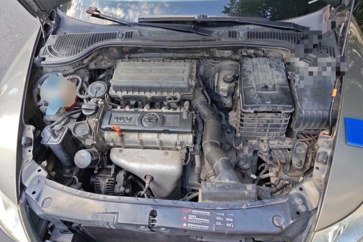 Used Skoda Octavia 2012 1.6L Automatic Yijie Edition Engine Bay