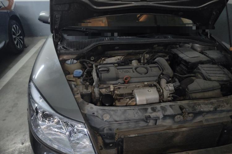 Used Skoda Octavia 2012 1.4TSI DSG Yijun Edition Engine Bay Right