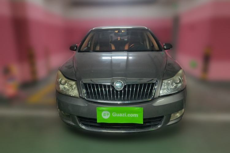 Used Skoda Octavia 2012 1.6L Manual Yijun Edition Front