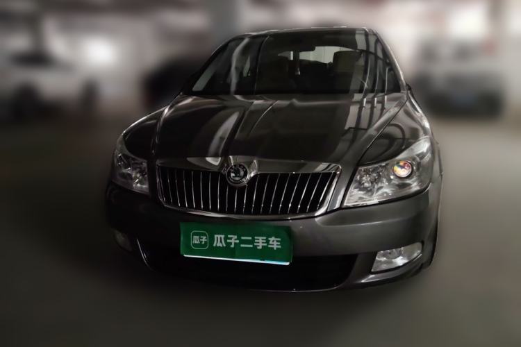 Used Skoda Octavia 2012 1.6L Automatic Yijun Edition Front