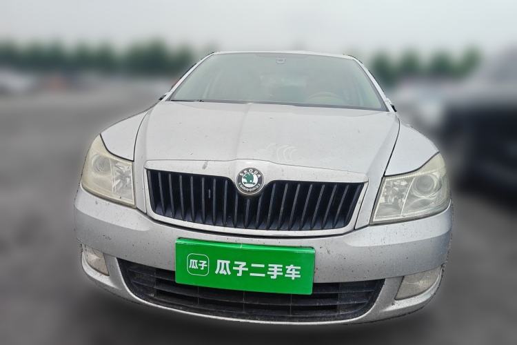 Used Skoda Octavia 2012 1.6L Manual Yijie Edition Front