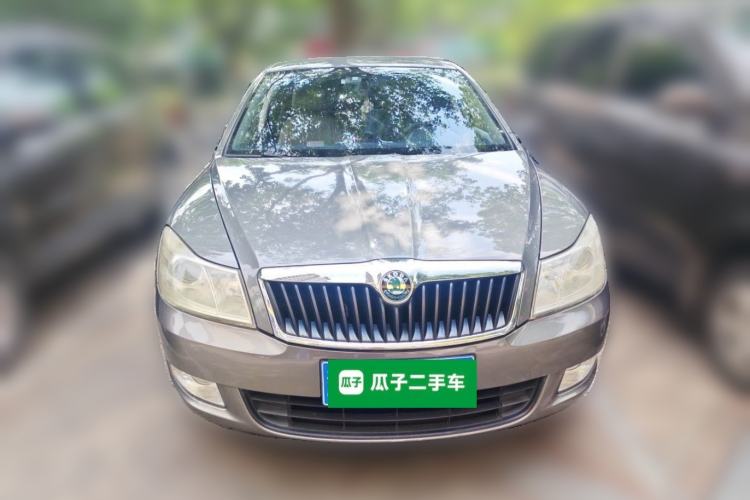 Used Skoda Octavia 2012 1.6L Manual Yijie Edition Front