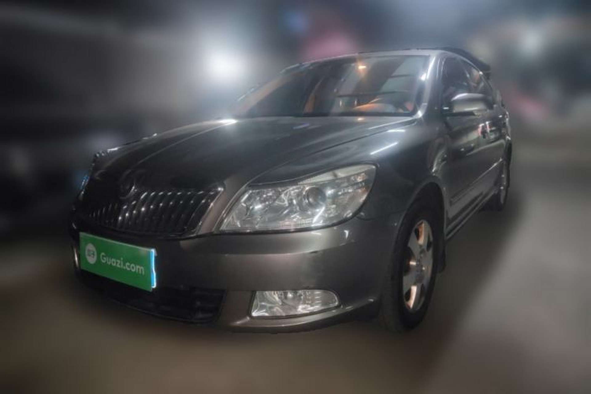 Used Skoda Octavia 2012 1.6L Automatic Yijie Edition Front Left 45 Deg