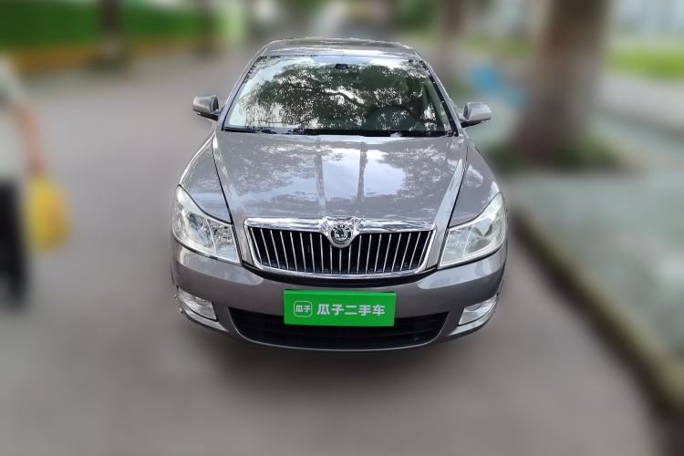 Used Skoda Octavia 2012 1.6L Automatic Yijie Edition Front