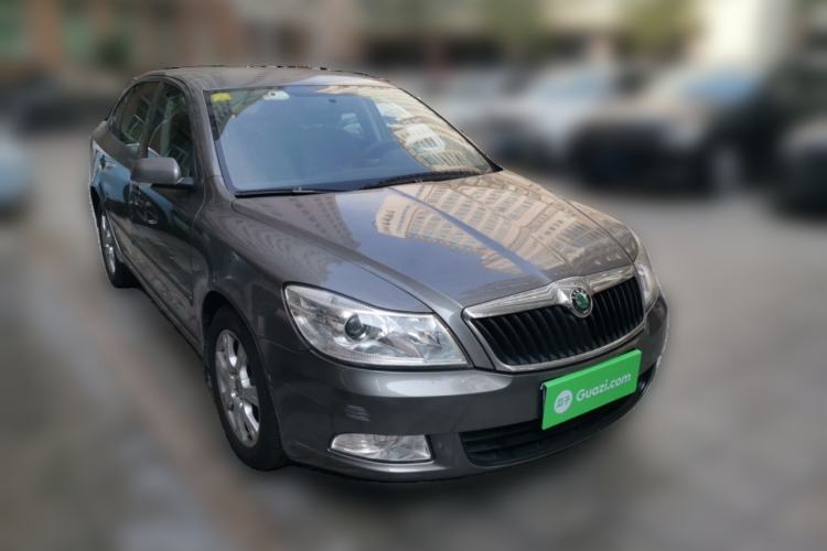 Used Skoda Octavia 2012 2.0L Automatic Yijie Version Front Right 45 Deg