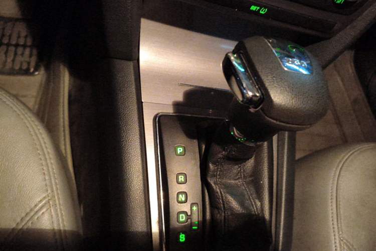 Used Skoda Octavia 2012 1.4TSI DSG Yijun Edition Gear Lever