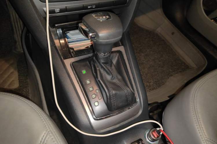 Used Skoda Octavia 2012 1.4TSI DSG Yijun Edition Gear Lever