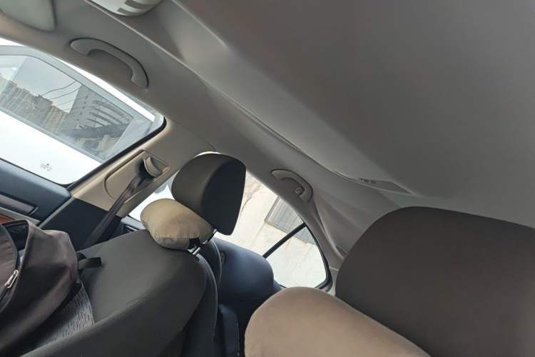 Used Skoda Octavia 2012 1.6L Automatic Yijie Edition Headliner