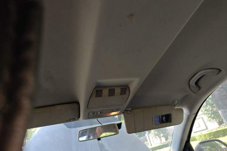 Used Skoda Octavia 2012 1.6L Manual Yijie Edition Headliner