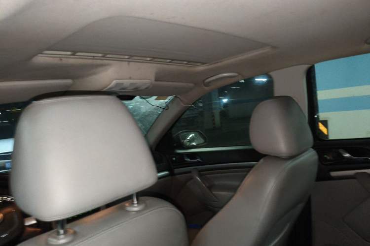 Used Skoda Octavia 2012 1.4TSI DSG Yijun Edition Headliner