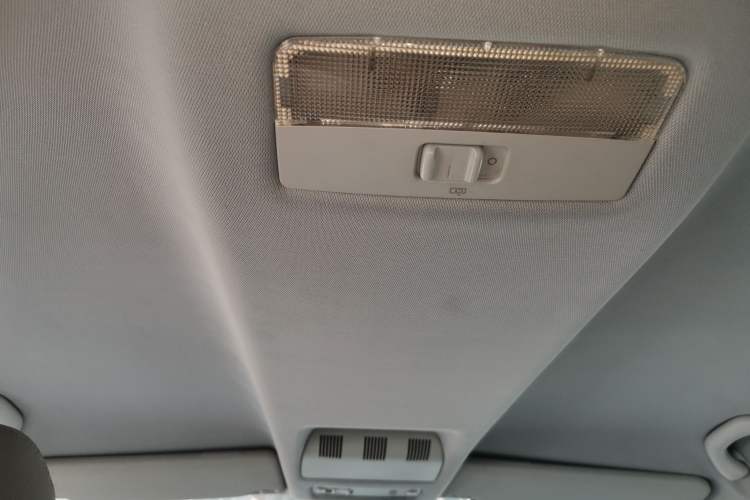 Used Skoda Octavia 2012 2.0L Automatic Yijie Version Headliner