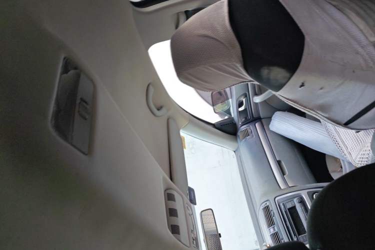 Used Skoda Octavia 2012 1.6L Automatic Yijie Edition Headliner