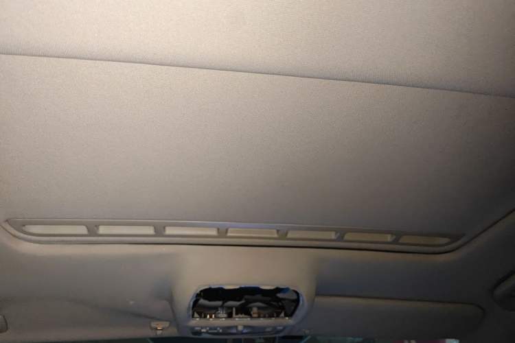 Used Skoda Octavia 2012 1.6L Automatic Yijun Edition Headliner
