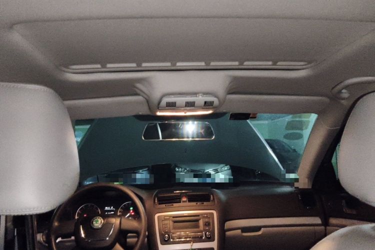 Used Skoda Octavia 2012 1.6L Automatic Yijun Edition Headliner