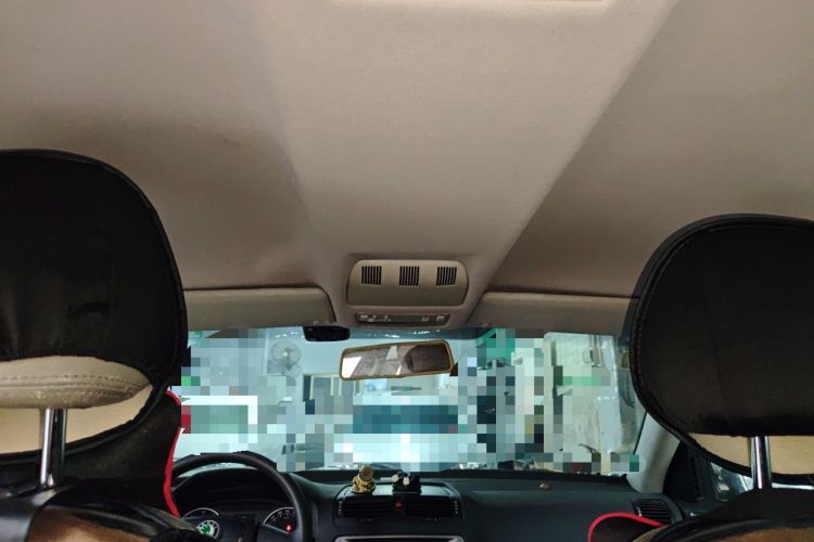 Used Skoda Octavia 2012 1.6L Manual Eado Edition Headliner