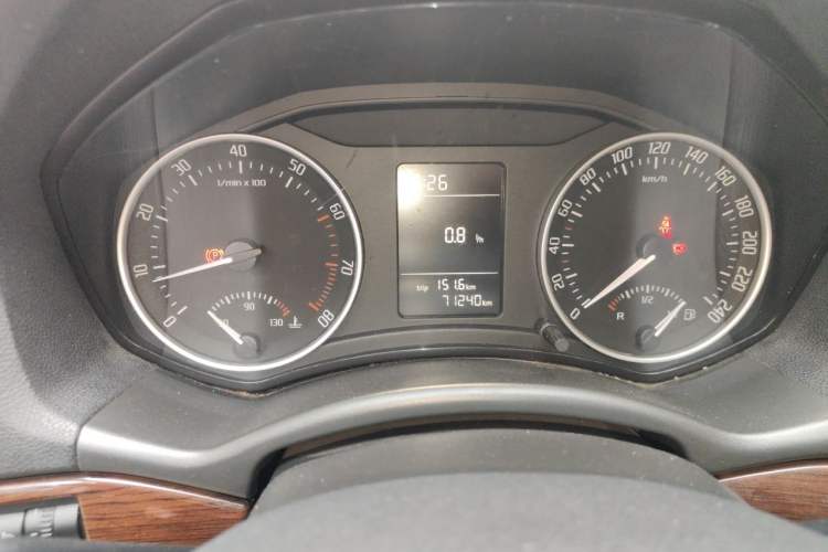 Used Skoda Octavia 2012 1.6L Manual Yijun Edition Instrument Cluster
