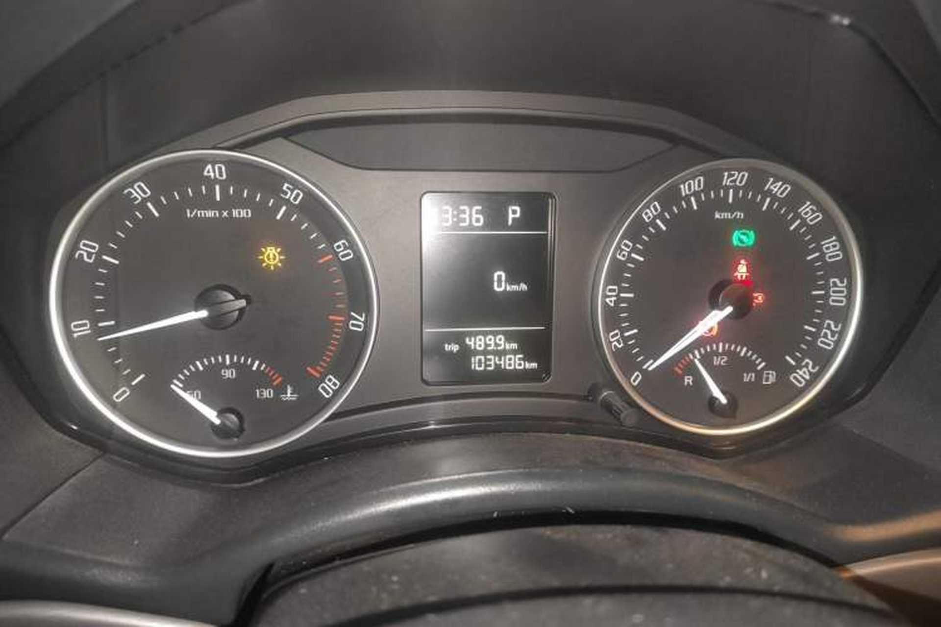 Used Skoda Octavia 2012 1.6L Automatic Yijie Edition Instrument Cluster