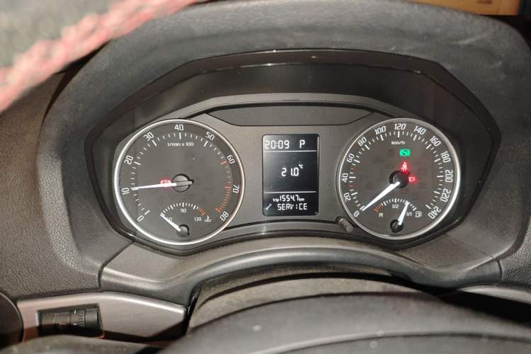 Used Skoda Octavia 2012 1.6L Automatic Yijie Edition Instrument Cluster