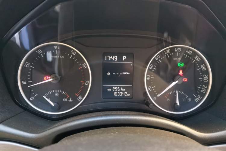 Used Skoda Octavia 2012 1.4TSI DSG Yijun Edition Instrument Cluster