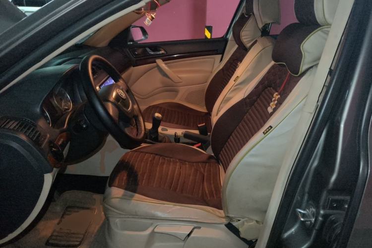Used Skoda Octavia 2012 1.6L Manual Yijun Edition Left Front Seat