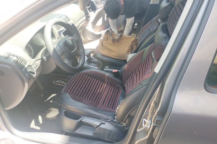 Used Skoda Octavia 2012 1.6L Automatic Yijie Edition Left Front Seat