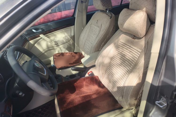 Used Skoda Octavia 2012 1.6L Manual Yijun Edition Left Front Seat