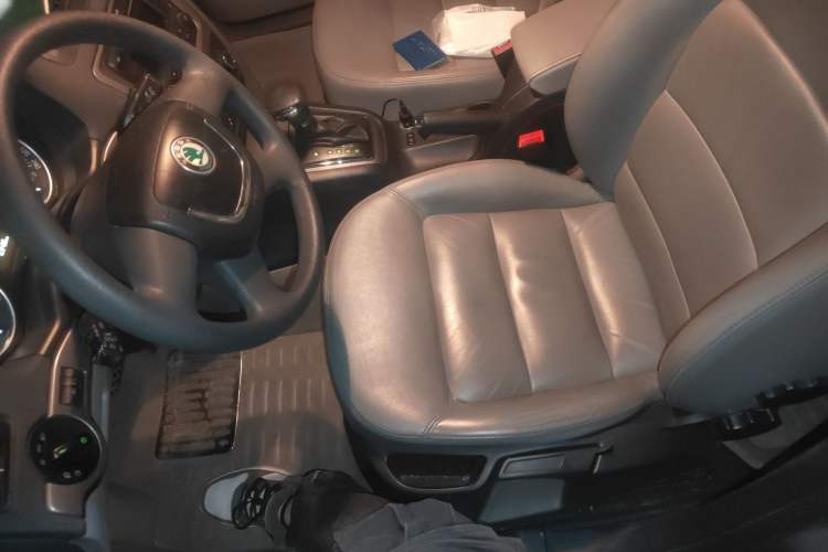 Used Skoda Octavia 2012 1.6L Automatic Yijie Edition Left Front Seat