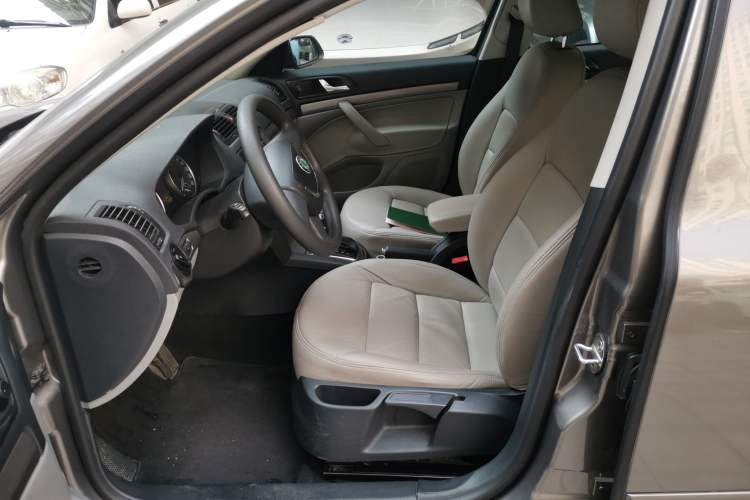 Used Skoda Octavia 2012 2.0L Automatic Yijie Version Left Front Seat