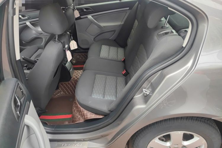 Used Skoda Octavia 2012 1.6L Manual Yijie Edition Left Rear Seat