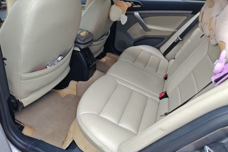Used Skoda Octavia 2012 1.6L Automatic Yijie Edition Left Rear Seat