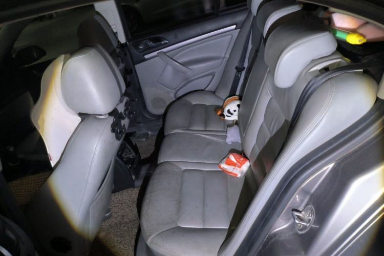 Used Skoda Octavia 2012 1.6L Manual Yijun Edition Left Rear Seat