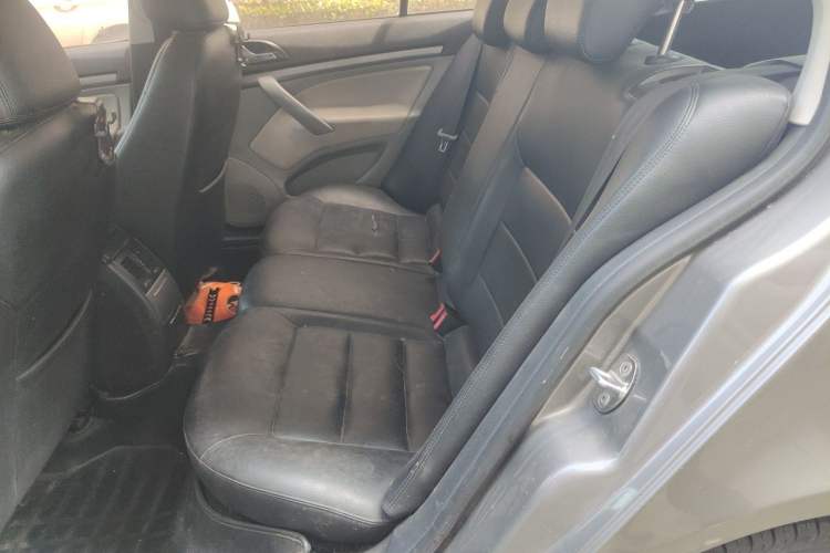 Used Skoda Octavia 2012 1.6L Automatic Yijie Edition Left Rear Seat