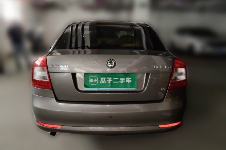 Used Skoda Octavia 2012 1.6L Automatic Yijun Edition Rear