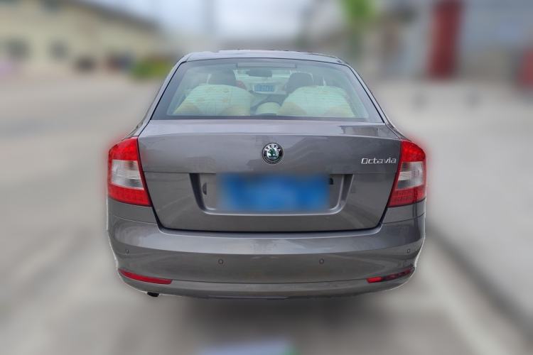 Used Skoda Octavia 2012 1.6L Automatic Yijie Edition Rear