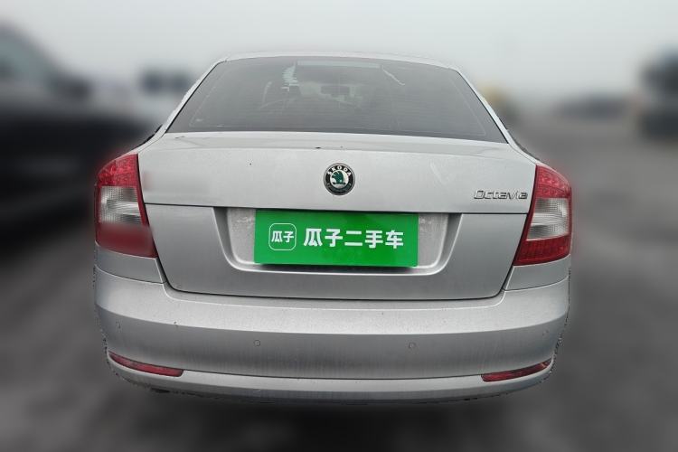 Used Skoda Octavia 2012 1.6L Manual Yijie Edition Rear