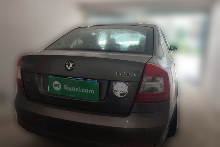 Used Skoda Octavia 2012 1.6L Automatic Yijie Edition Rear