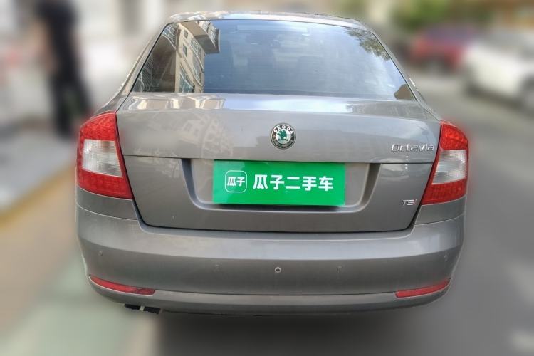 Used Skoda Octavia 2012 1.4TSI DSG Yijun Edition Rear