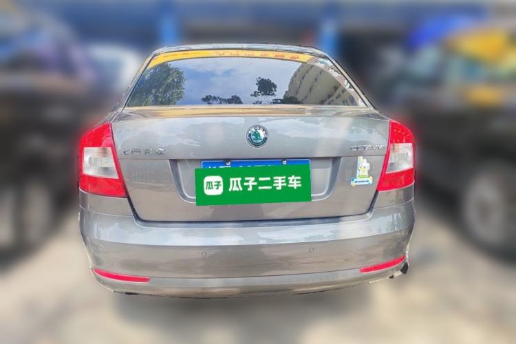 Used Skoda Octavia 2012 1.6L Manual Yijie Edition Rear