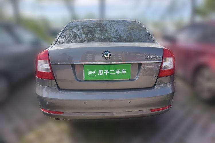 Used Skoda Octavia 2012 1.6L Manual Yijun Edition Rear