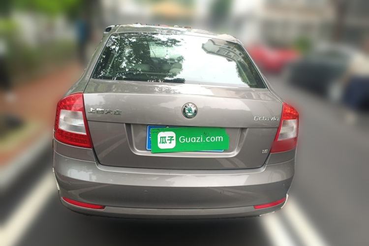 Used Skoda Octavia 2012 1.6L Automatic Yijun Edition Rear