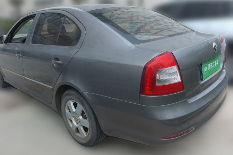 Used Skoda Octavia 2012 1.6L Automatic Yijun Edition Rear Left 45 Deg
